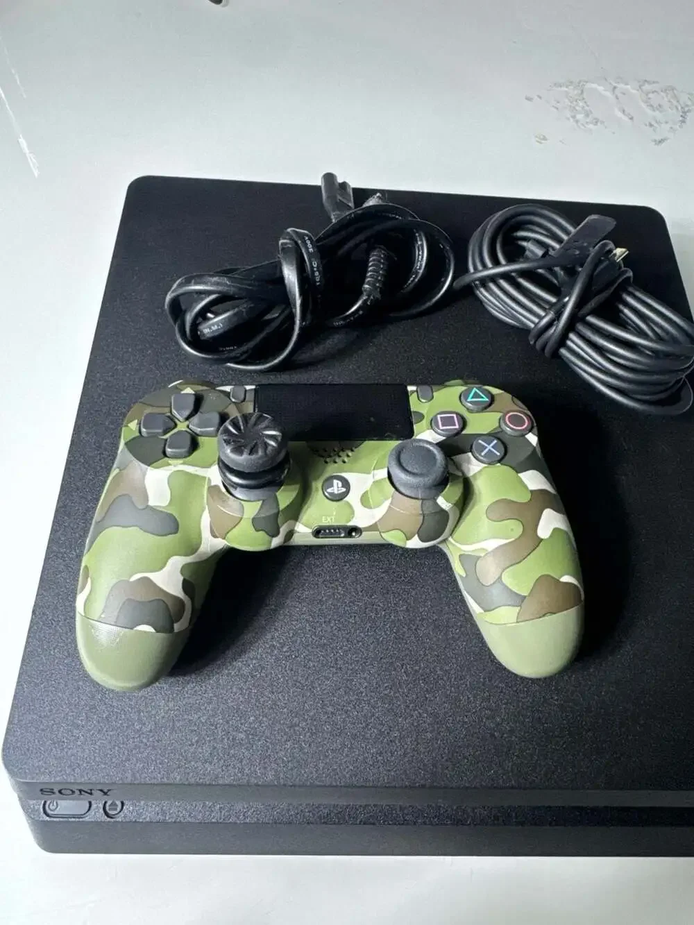 Sony PlayStation 4 PS4 Slim Console with Green Camo DualShock 4 Controller